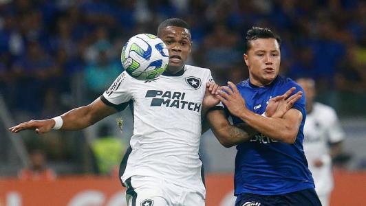 Botafogo e Cruzeiro voltam a se enfrentam neste domingo (3), no Nilton Santos, pelo Brasileirão