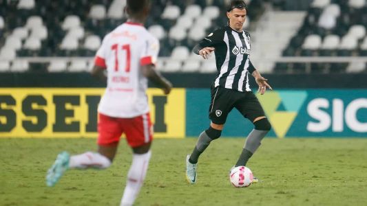 Botafogo e Red Bull Bragantino se reencontram no Nilton Santos