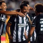 Botafogo goleia o Brasiliense e avança para a terceira fase da Copa do Brasil