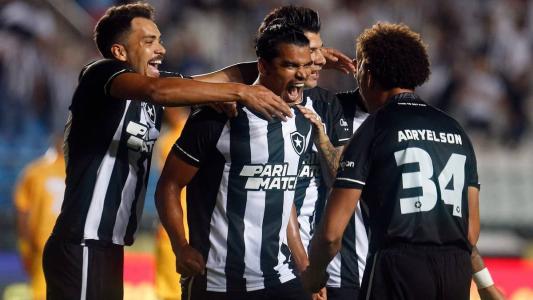 Botafogo massacra Brasiliense e garantiu vaga na terceira fase da Copa do Brasil
