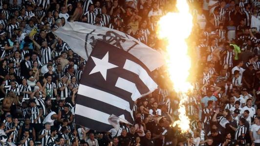 Botafogo se reuniu com torcidas organizadas para debater situação no Brasileirão