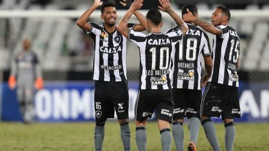 Botafogo só empatou na estreia na Sul-Americana