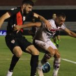 Botafogo quebra jejum de nove jogos e vence Atlético-GO pela Série B