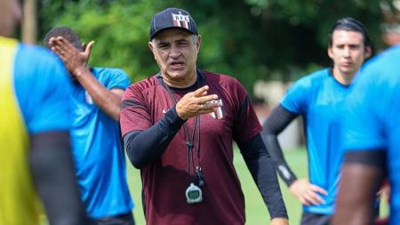 Botafogo-SP e Ceará se enfrentam na Série B