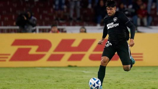 Botafogo tenta se isolar ainda mais na liderança