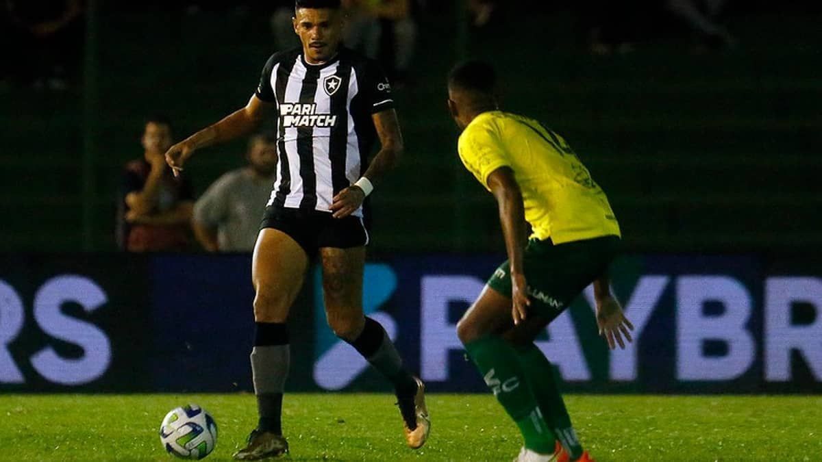 Botafogo vence o Ypiranga e abre boa vantagem na Copa do Brasil