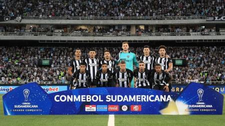 Botafogo volta a campo pela Copa Sul-Americana nesta quarta (12), na Argentina