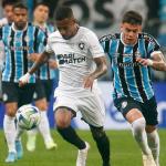 Botafogo e Grêmio fazem duelo decisivo pelas primeiras posições do Brasileiro