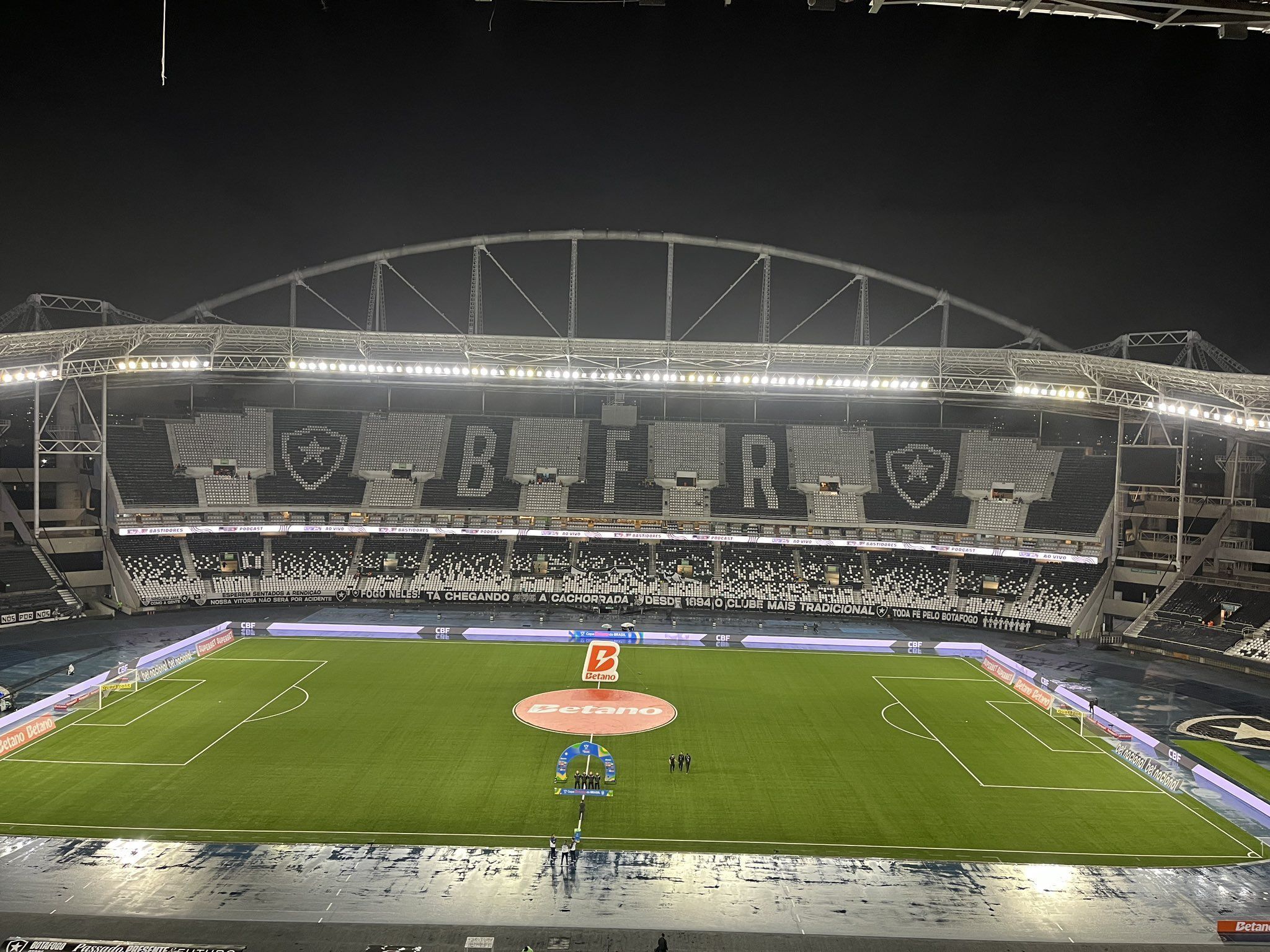 Botafogo x Bahia: escalações estão definidas para jogo da Copa do Brasil