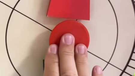 Botão estreou no BBB 22 e continua nesta temporada