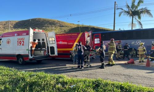 br-040 acidente grave - Joubertt Telles Itatiaia