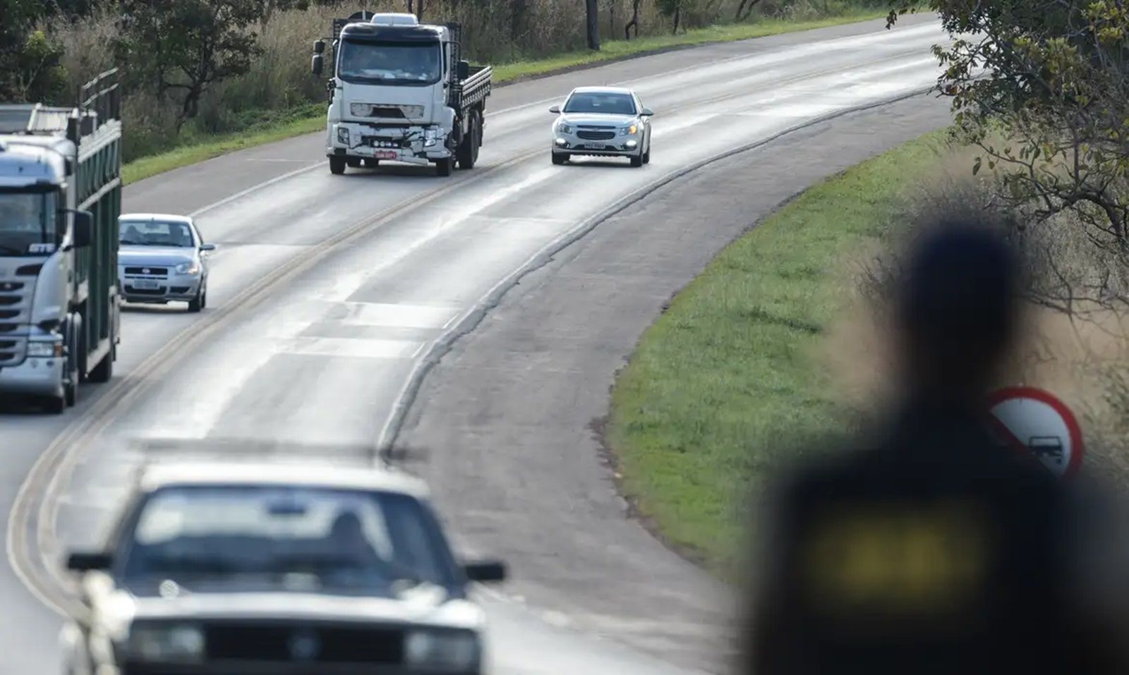 PRF atualiza pontos de interdição em rodovias que passam por Minas Gerais; confira