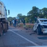 Ladrões roubam carro em Contagem, capotam e morrem na BR-040, em Nova Lima