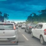 Volta do feriado tem trânsito intenso e acidentes; veja a situação das principais rodovias de MG