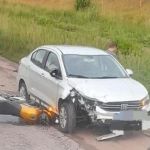 BR-381: acidente entre carro e moto fecha pistas  próximo ao rio das Velhas