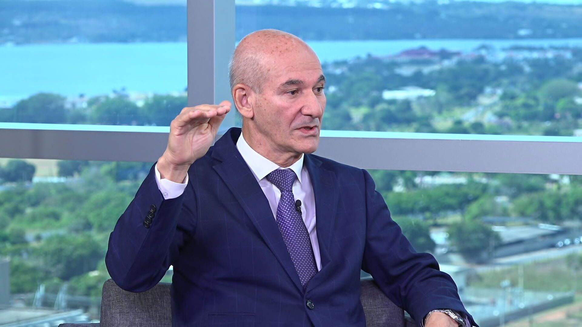 Ministro do GSI rejeita desconfiança com as Forças Armadas e diz que '8 de janeiro foi ponto fora da curva'