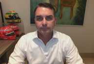 Após polêmica com Vorcaro, Flávio Bolsonaro desembarca nos EUA nesta segunda (25)