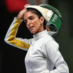 Atleta brasileira passa mal na Olimpíada, é eliminada e revela tumor nas costas