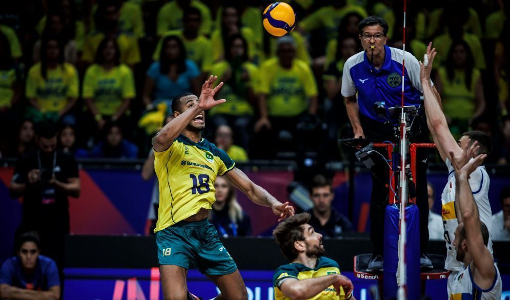 Brasil x Itália pela Olimpíada de Paris: horário e onde assistir ao Vôlei Masculino