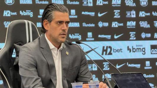 Paulo Bracks em pronunciamento na Arena MRV, em 6 de janeiro de 2026