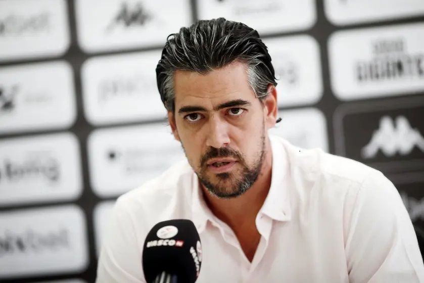 Paulo Bracks é demitido do cargo de diretor executivo do Vasco
