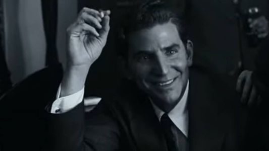 Bradley Cooper como Leonard Bernstein