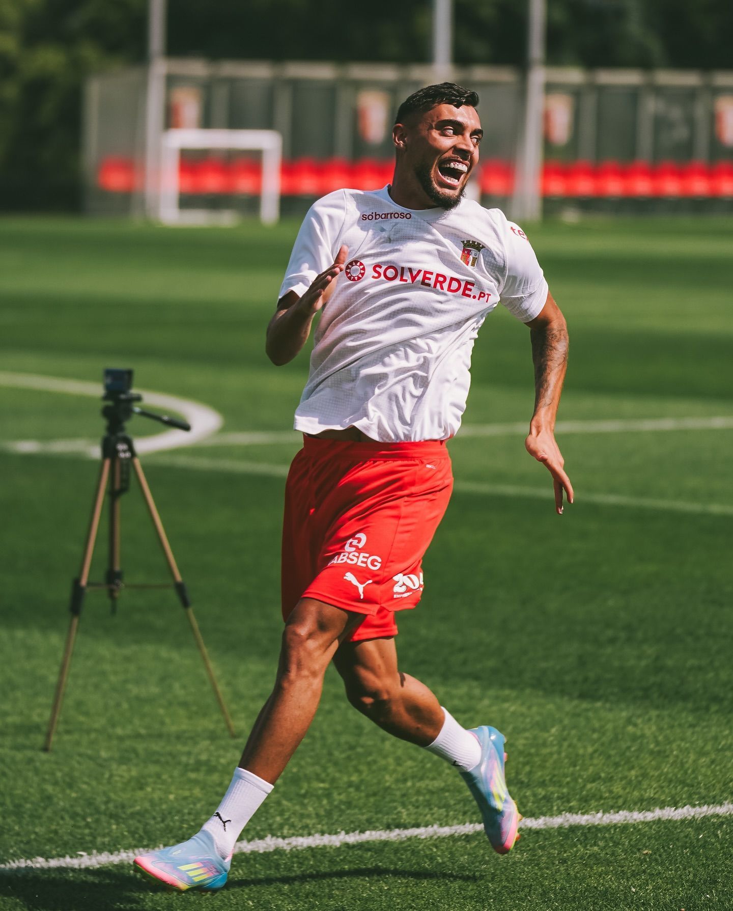 Cruzeiro toma decisão sobre negociação com Gabri Martínez, do Braga