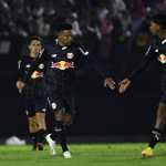 Bragantino vence Palmeiras e assume vice-liderança do Brasileirão