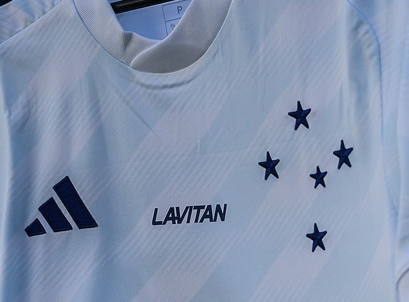Cruzeiro prepara lançamento de camisa com referência a cartão-postal de BH