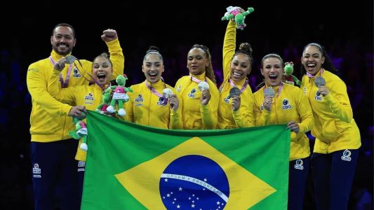 Brasil é medalhista por equipes no Mundial de Ginástica