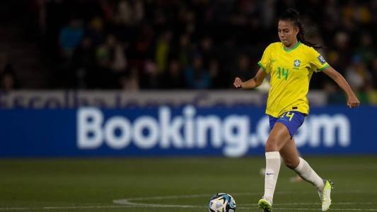 Brasil entrará em campo neste sábado (29)