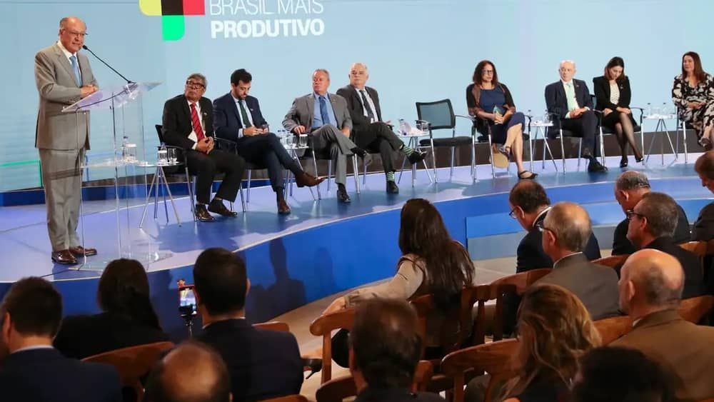Brasil Mais Produtivo tem R$ 2 bilhões para avanços digitais nas indústrias 