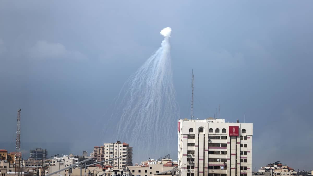 País negocia “corredor humanitário“ para retirar brasileiros da Faixa de Gaza 