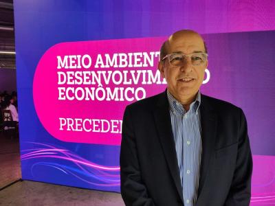 Brasil pode ter áreas inabitáveis até 2100, alerta executivo da Stellantis no Eloos