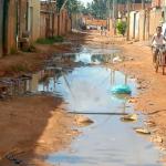 Brasil registra retrocesso no acesso à água potável e avança pouco no saneamento, aponta estudo