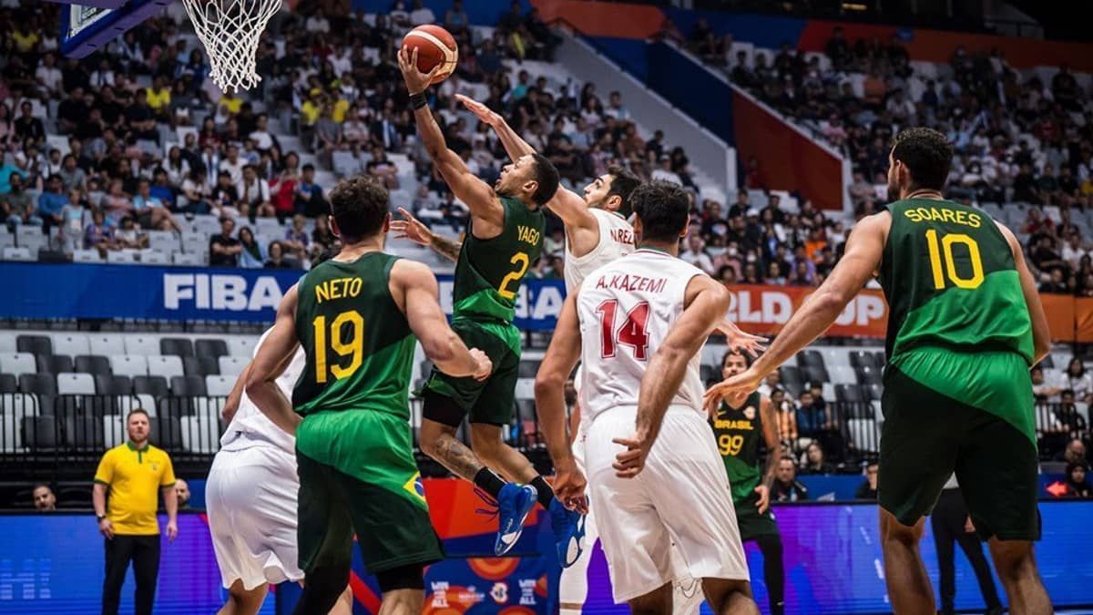 Brasil atropela o Irã em estreia com vitória na Copa do Mundo de Basquete 