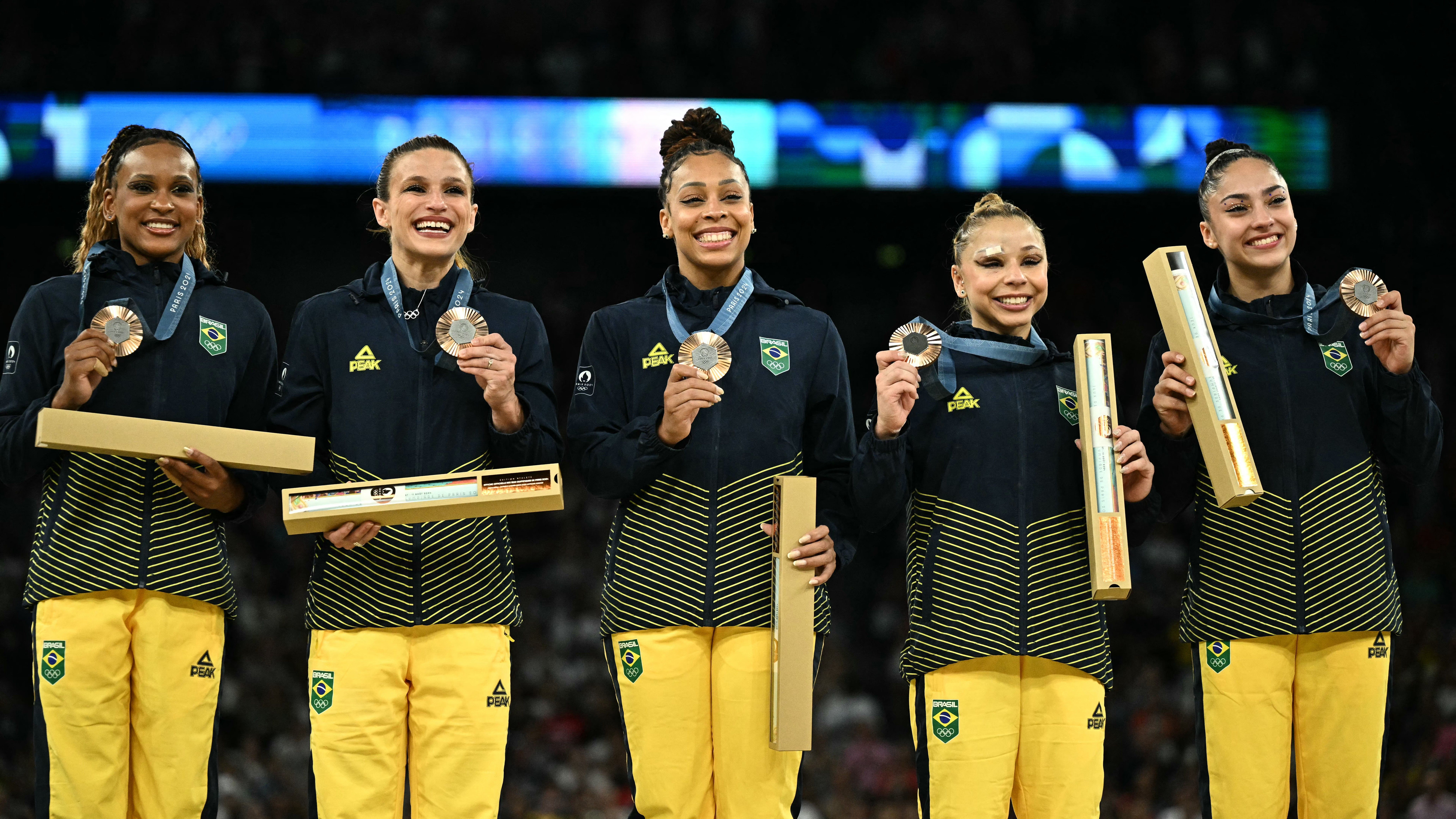 Quem são as cinco ginastas do Brasil que conquistaram bronze em Paris 2024