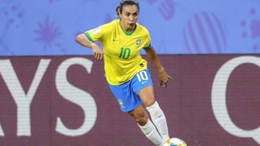 Brasileira vestiu a camisa 10 nos últimos cinco Mundiais