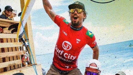 Brasileiro comemorou vitória no Taiti