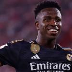 Vinícius Júnior se recupera de lesão e está relacionado para jogo do Real Madrid