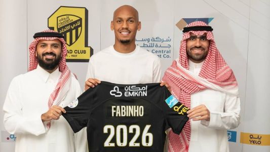 Brasileiro Fabinho assinou por três anos com o Al-Ittihad