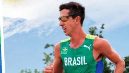 Brasileiro foi medalha de prata na disputa da marcha atlética