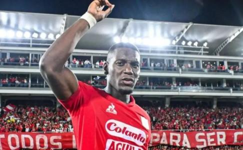 Brayan Medina era um dos alvos do Cruzeiro no mercado da bola