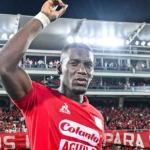 Zagueiro na mira do Cruzeiro acerta com clube europeu; saiba detalhes