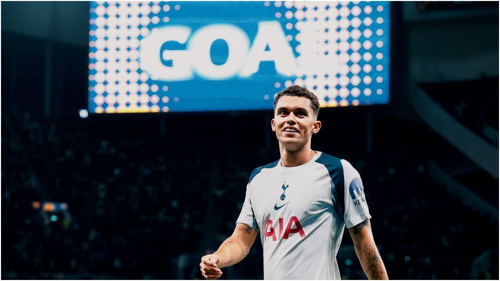 Tottenham deslancha no 2º tempo, atropela Copenhague e volta a vencer na Champions