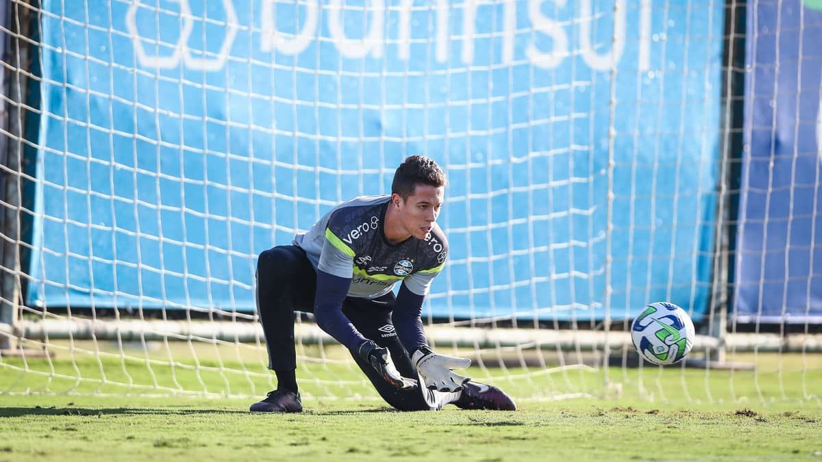 Fortaleza encaminha a contratação de goleiro do Grêmio; veja detalhes