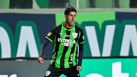 Breno durante partida entre América x Internacional válida pelas oitavas de final da Copa do Brasil