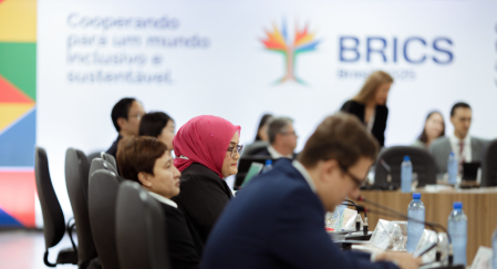 Em Brasília, grupo de trabalho do Brics discute impactos da IA no trabalho | CNN Brasil