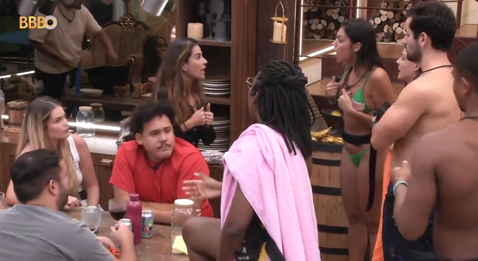 BBB 24: punição e perda de estalecas de sister provoca briga generalizada