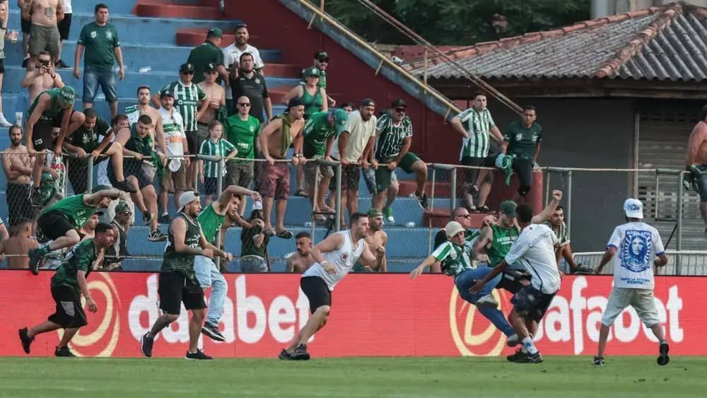 STJD punirá Cruzeiro e Coritiba preventivamente com jogos sem torcida